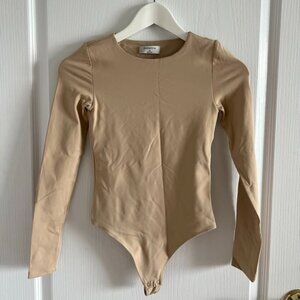 NWOT Babaton Contour Bodysuit